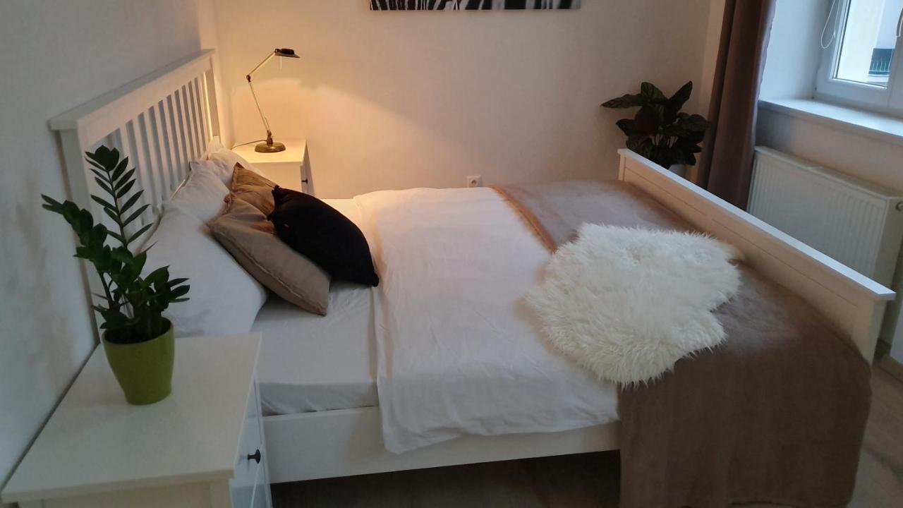 Le Monde Apartment Bratislava - Amazing 5Bdr In Downtown Exterior foto