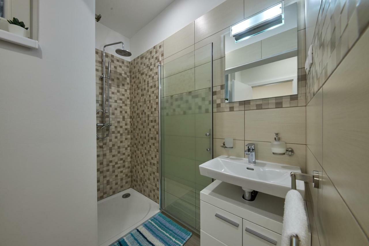 Le Monde Apartment Bratislava - Amazing 5Bdr In Downtown Exterior foto