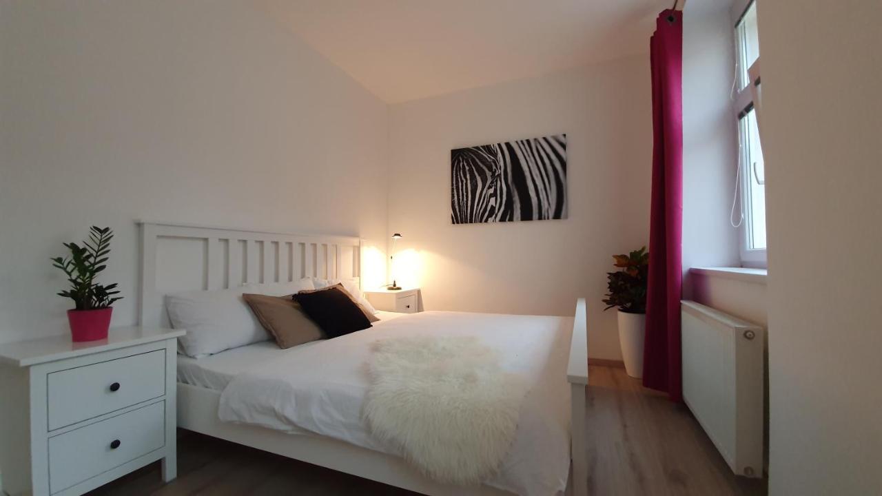 Le Monde Apartment Bratislava - Amazing 5Bdr In Downtown Exterior foto
